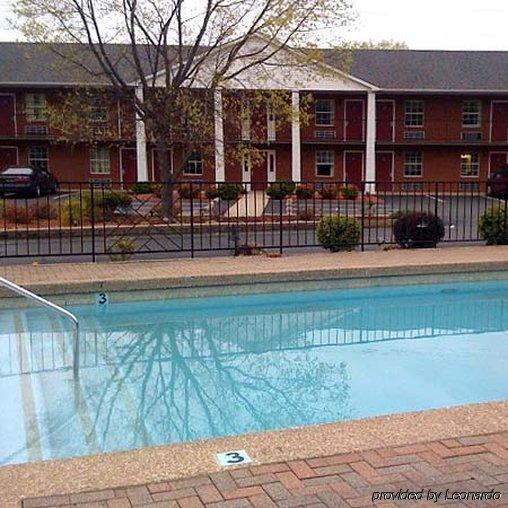 Bourbon Capital Inn Бардстаун Экстерьер фото